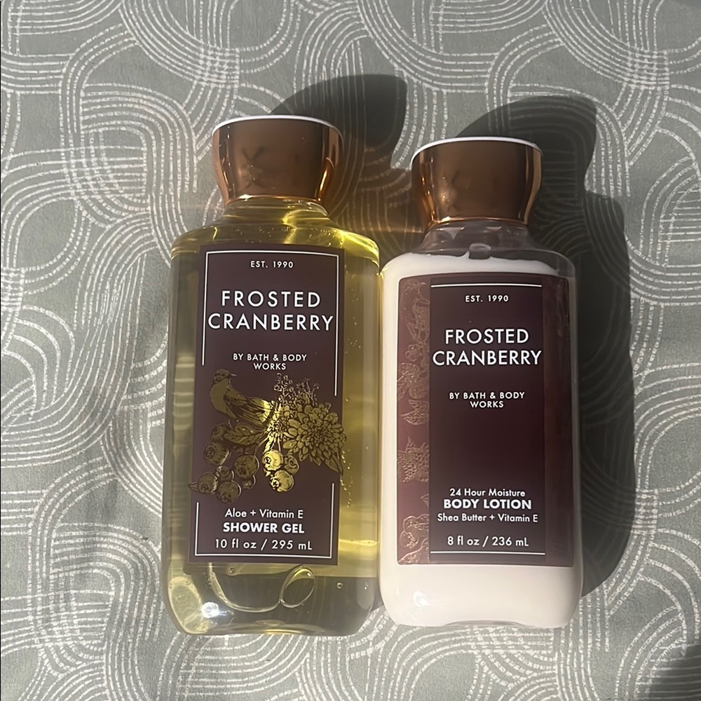 Bath & Body Works Gold and Cream Body Wash